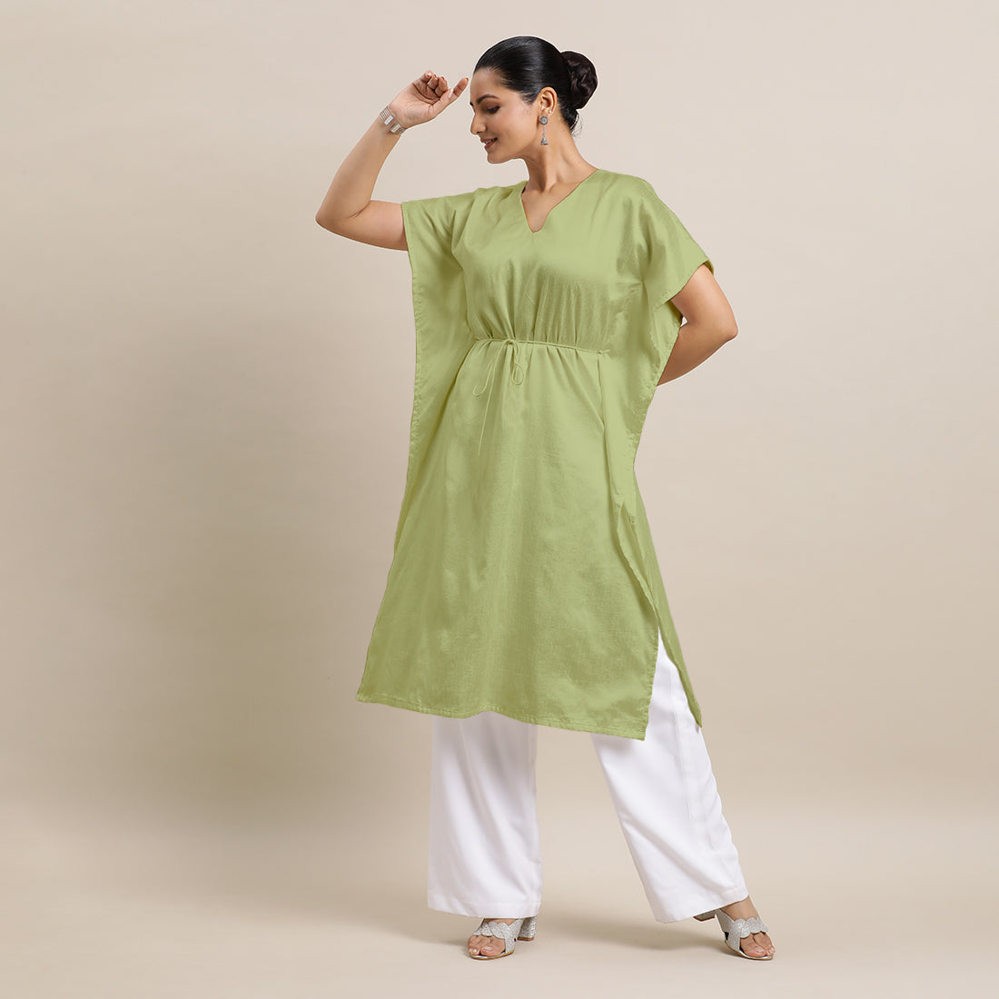 Siya x Rozaana Kurta, in Green Viscose, featuring elbow sleeves and v-neckline, made for daily & work (view 6).