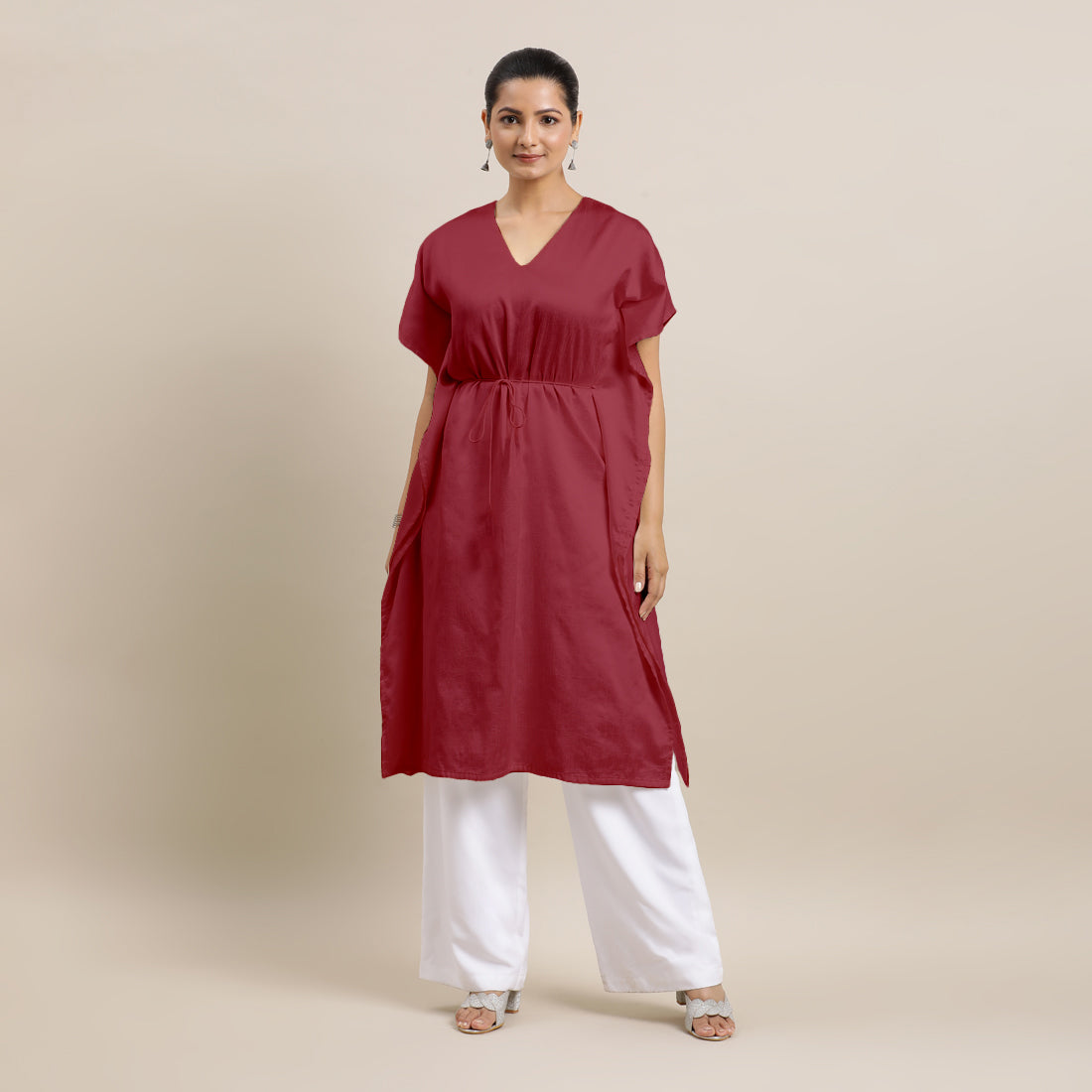 Siya x Rozaana Kurta, in Red Viscose, featuring elbow sleeves and v-neckline, made for daily & work (view 4).