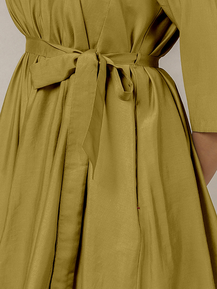 Tuhi x Rozaana Kurta, in Yellow Viscose, featuring three quarter sleeves and v-neckline, made for daily & work (view 4).