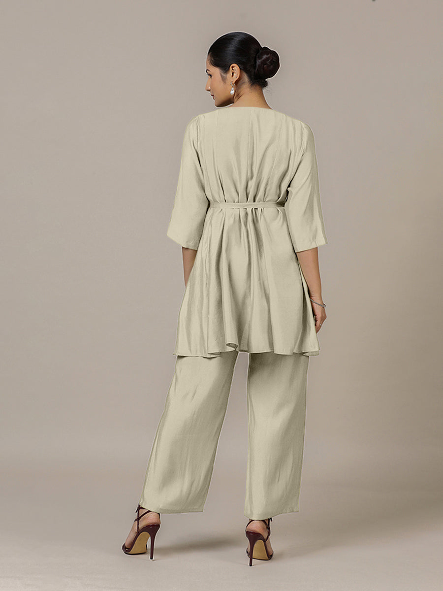 Tuhi x Rozaana Kurta, in Cream Viscose, featuring three quarter sleeves and v-neckline, made for daily & work (view 2).