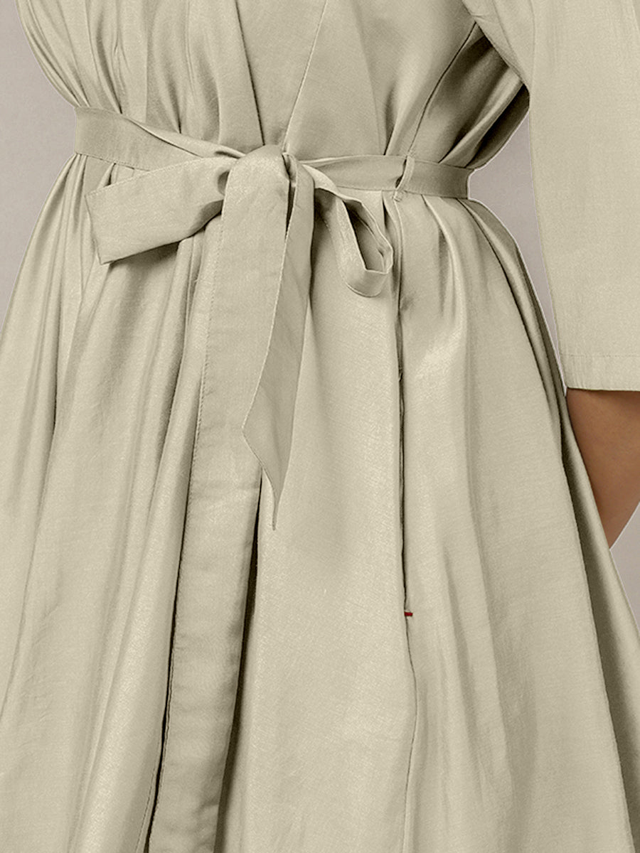 Tuhi x Rozaana Kurta, in Cream Viscose, featuring three quarter sleeves and v-neckline, made for daily & work (view 4).