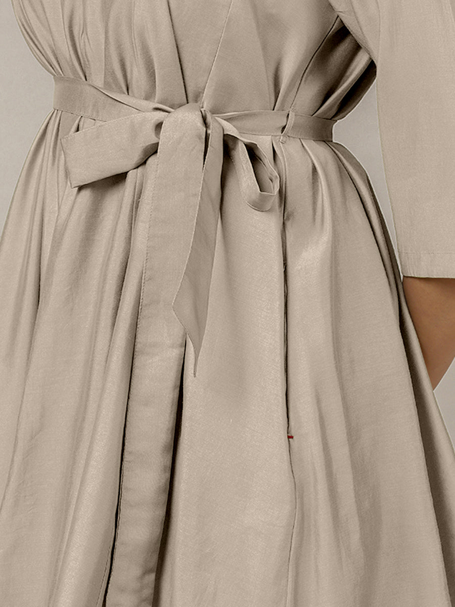 Tuhi x Rozaana Kurta, in Grey Viscose, featuring three quarter sleeves and v-neckline, made for daily & work (view 4).