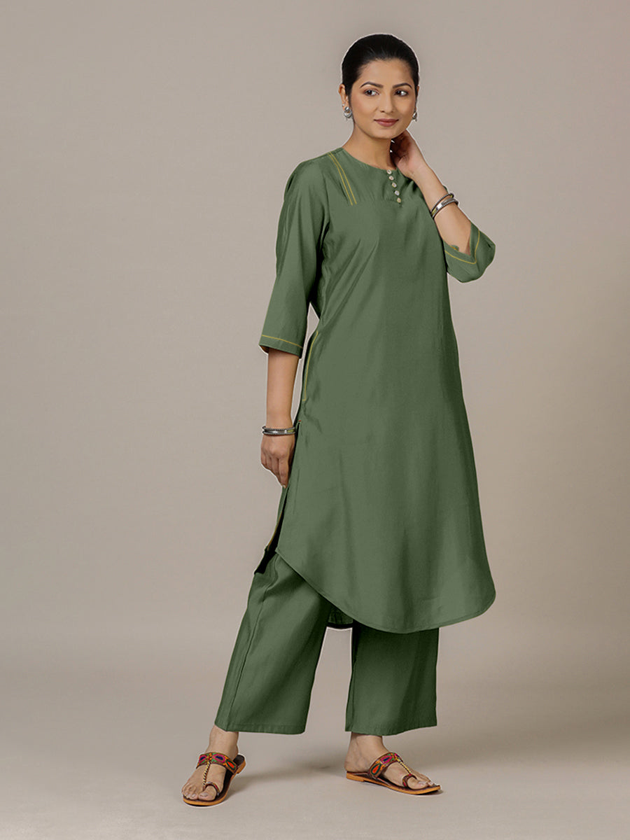 Urvi x Rozaana | A Line Kurta in Hunter Green with Thread Work | Coords or Only Kurta