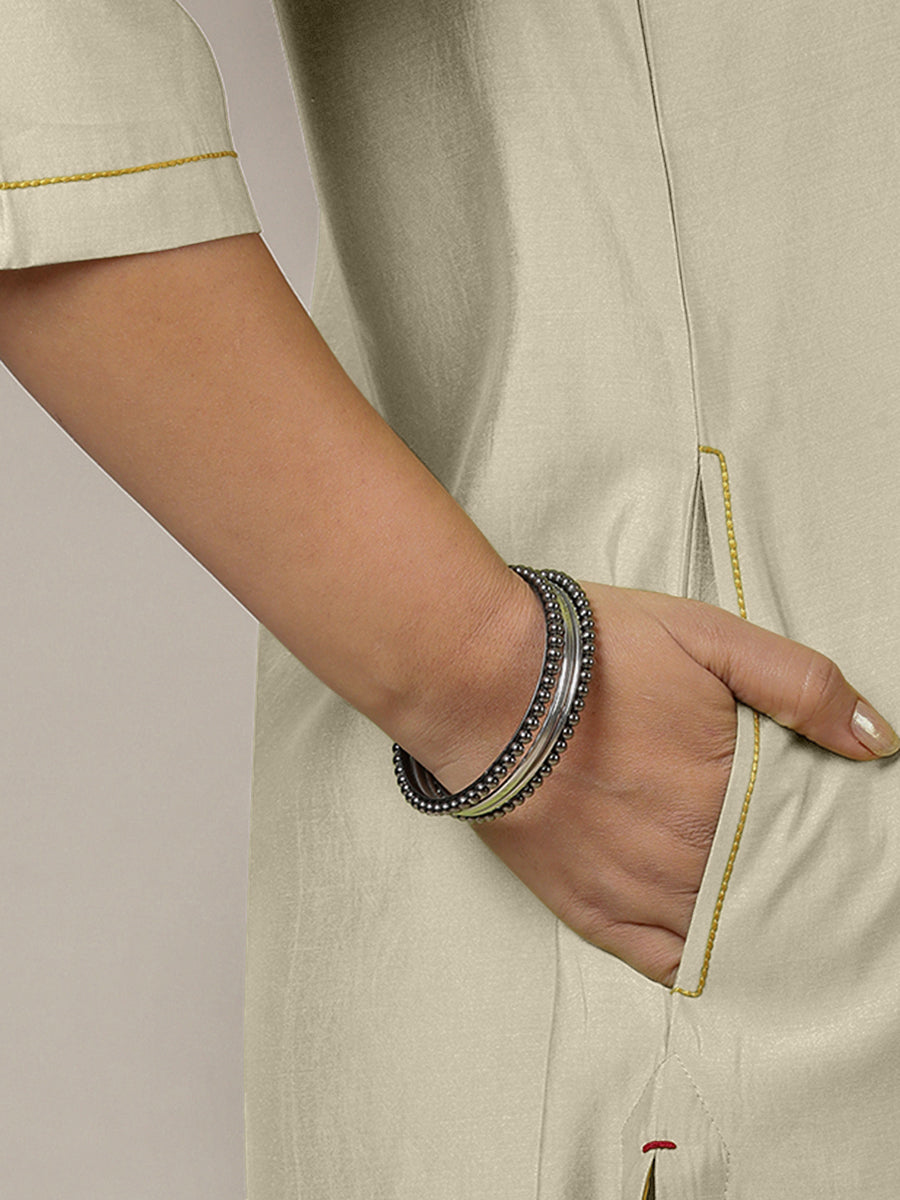 Urvi x Rozaana Kurta, in Cream Viscose, featuring three quarter sleeves and round neckline, made for daily & work (view 4).