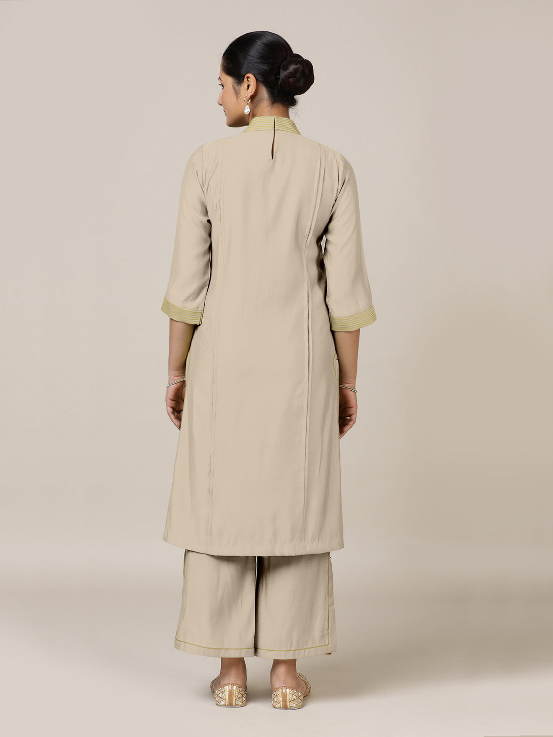 Vanya x Rozaana Kurta, in Grey Viscose, featuring three quarter sleeves and band collar neckline, made for daily & work.