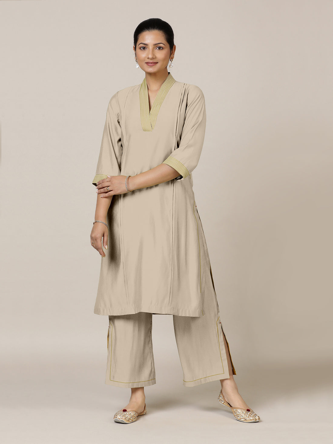 Vanya x Rozaana Kurta, in Grey Viscose, featuring three quarter sleeves and band collar neckline, made for daily & work.