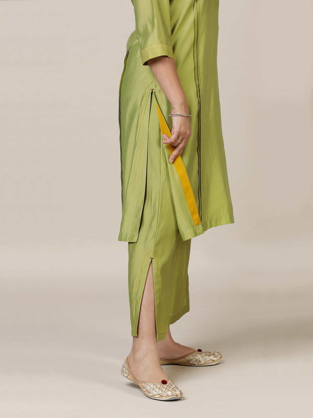 Vanya x Rozaana Kurta, in Green Viscose, featuring three quarter sleeves and overlap v-neckline, made for daily & work (view 5).