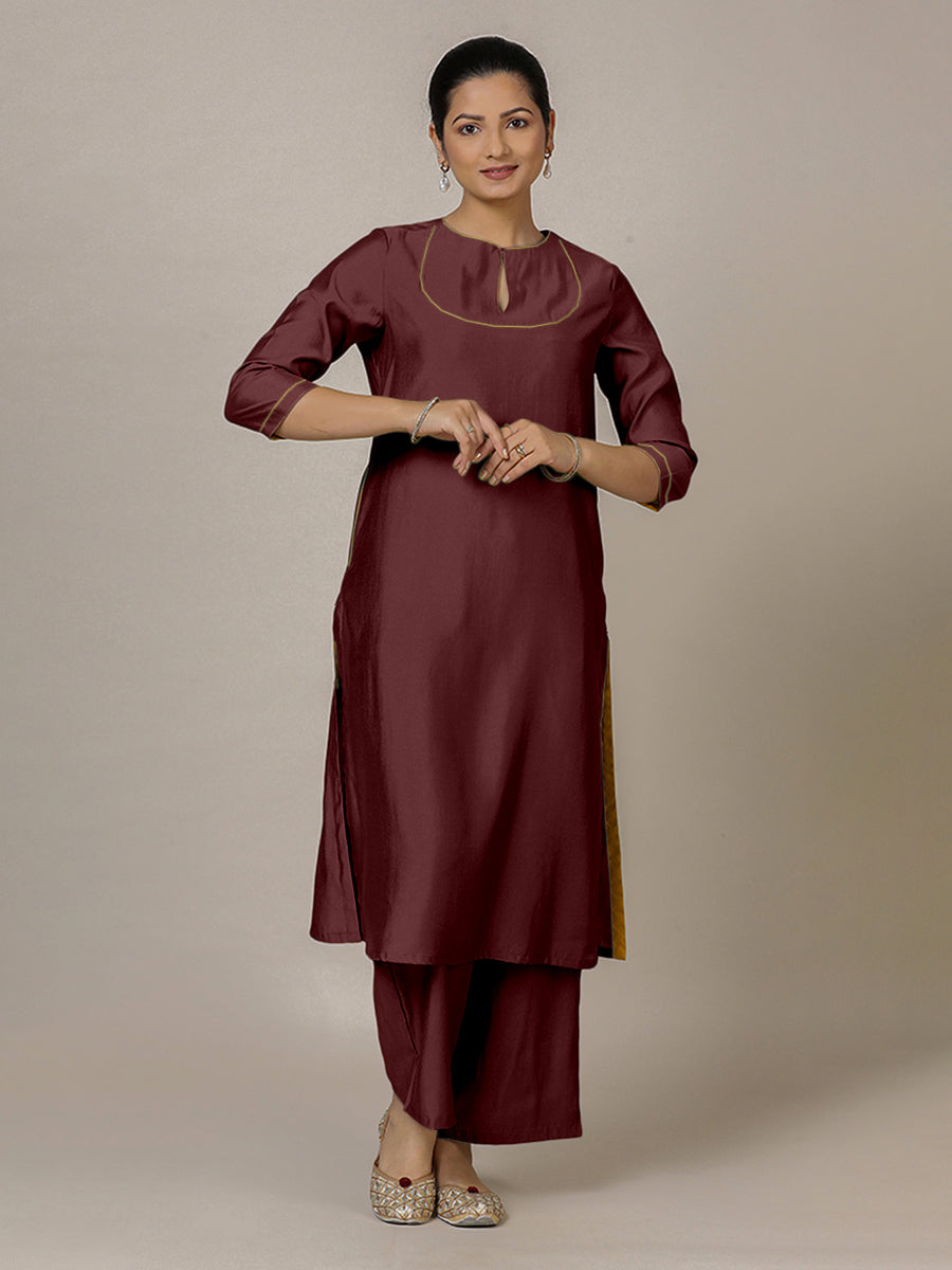 Zoya x Rozaana Kurta, in Maroon Viscose, featuring three quarter sleeves and keyhole neckline, made for daily & work (view 7).