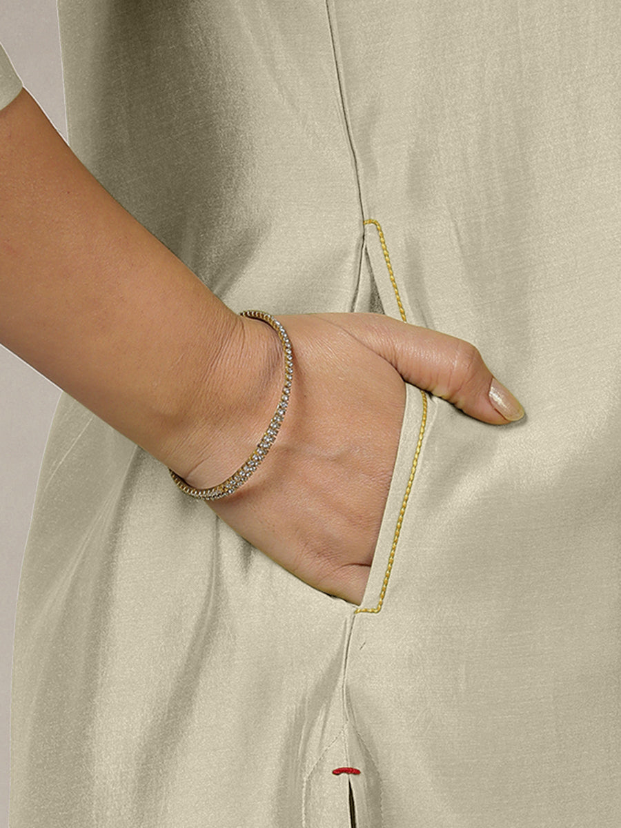 Zoya x Rozaana Kurta, in Cream Viscose, featuring three quarter sleeves and keyhole neckline, made for daily & work (view 4).