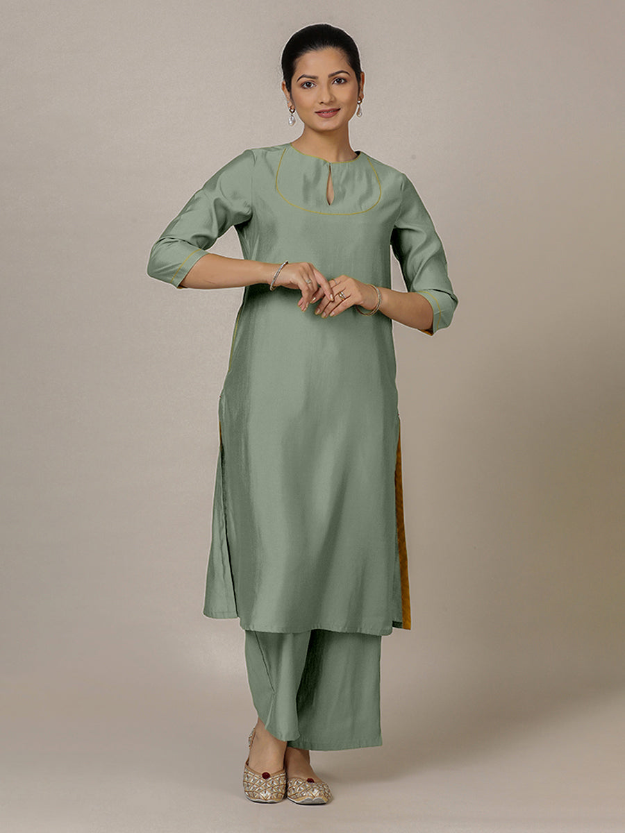 Zoya x Rozaana Kurta, in Green Viscose, featuring three quarter sleeves and keyhole neckline, made for daily & work (view 7).