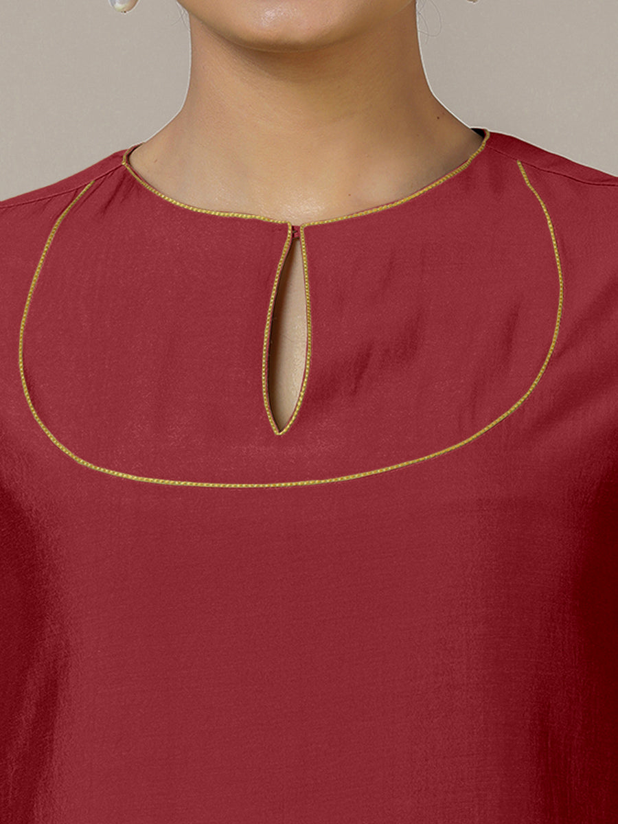 Zoya x Rozaana Kurta, in Red Viscose, featuring three quarter sleeves and keyhole neckline, made for daily & work (view 3).
