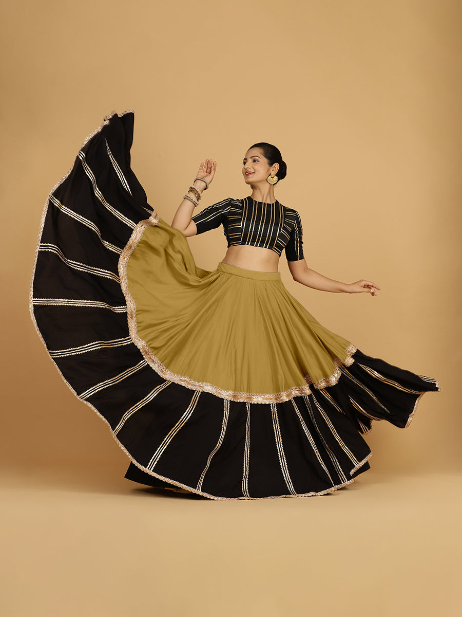 Mastani x Tyohaar Lehenga Skirt, in Yellow 80% Viscose 20% Polyester, made for party & festive (view 5).