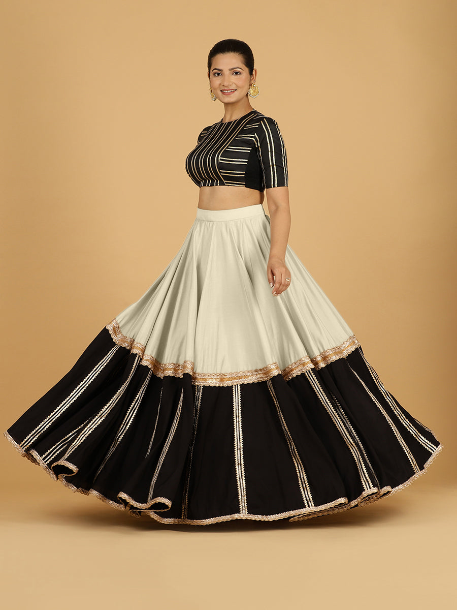 Mastani x Tyohaar Lehenga Skirt, in White 80% Viscose 20% Polyester, made for party & festive.