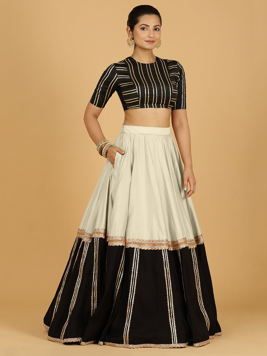 Mastani x Tyohaar Lehenga Skirt, in White 80% Viscose 20% Polyester, made for party & festive (view 4).