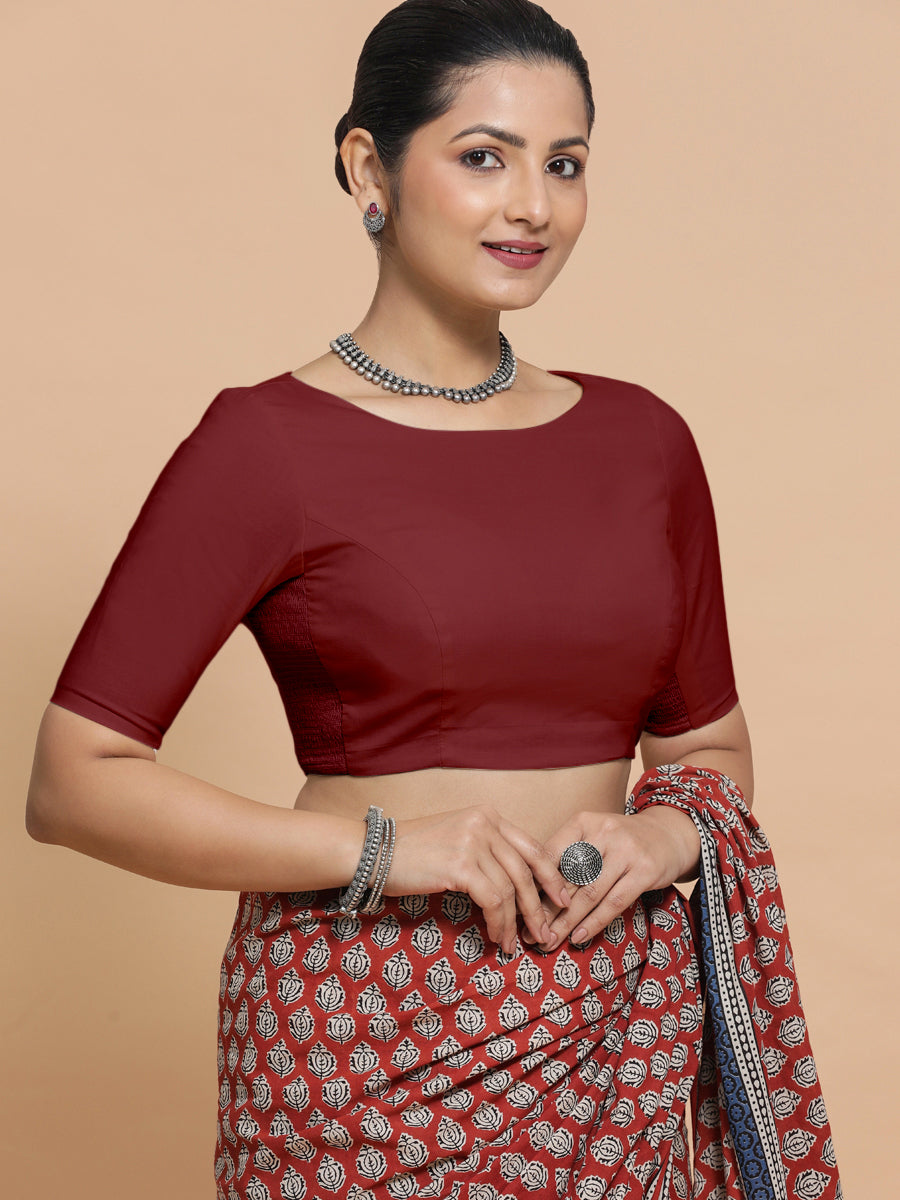 Alka x Rozaana Saree Blouse, in Red Linen, featuring elbow sleeves and boat neckline, made for daily & work (view 7).