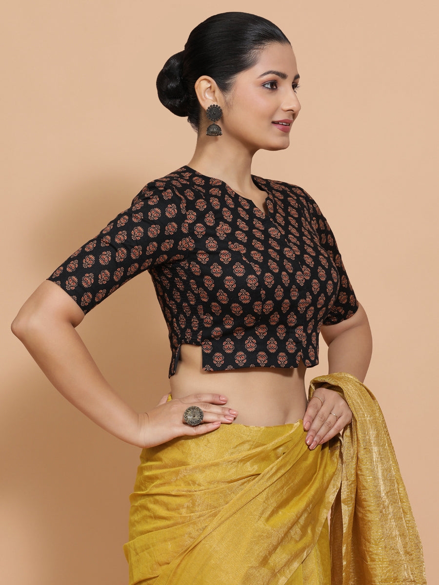 Binal x Rozaana Saree Blouse, in Black Cotton, featuring elbow sleeves and round neckline, made for daily & work (view 5).
