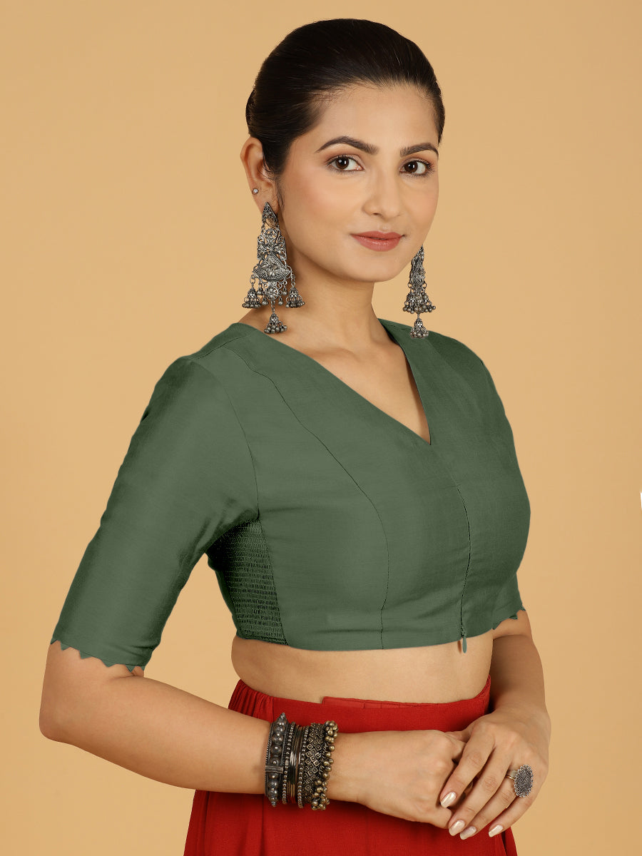 Divya x Rozaana Saree Blouse, in Green Viscose, featuring elbow sleeves and v-neckline, made for daily & work (view 6).