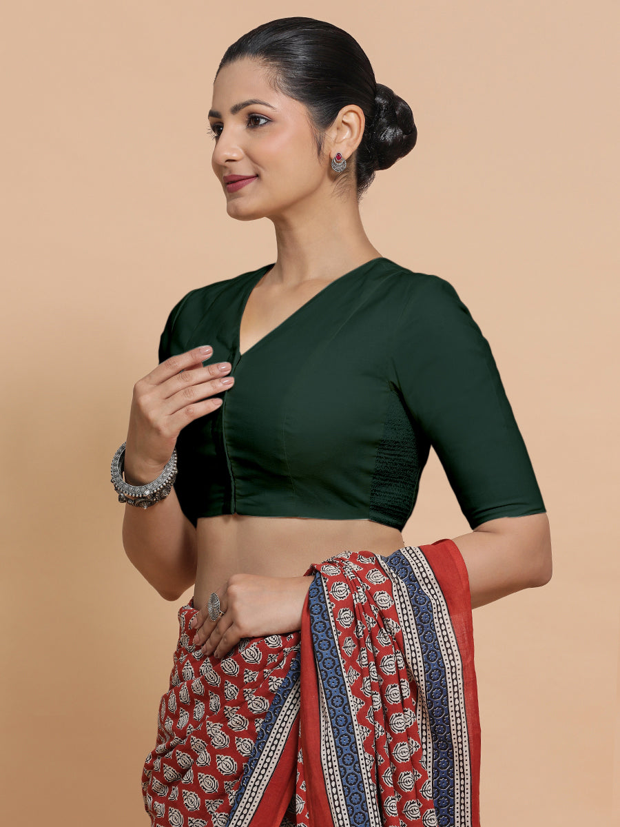 Garima x Rozaana Saree Blouse, in Green Cotton, featuring elbow sleeves and v-neckline, made for daily & work (view 7).
