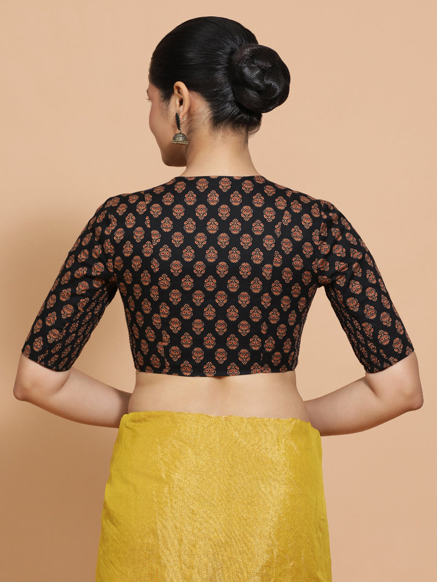 Gayatri x Rozaana Saree Blouse, in Black Cotton, featuring elbow sleeves and v-neckline, made for daily & work (view 2).