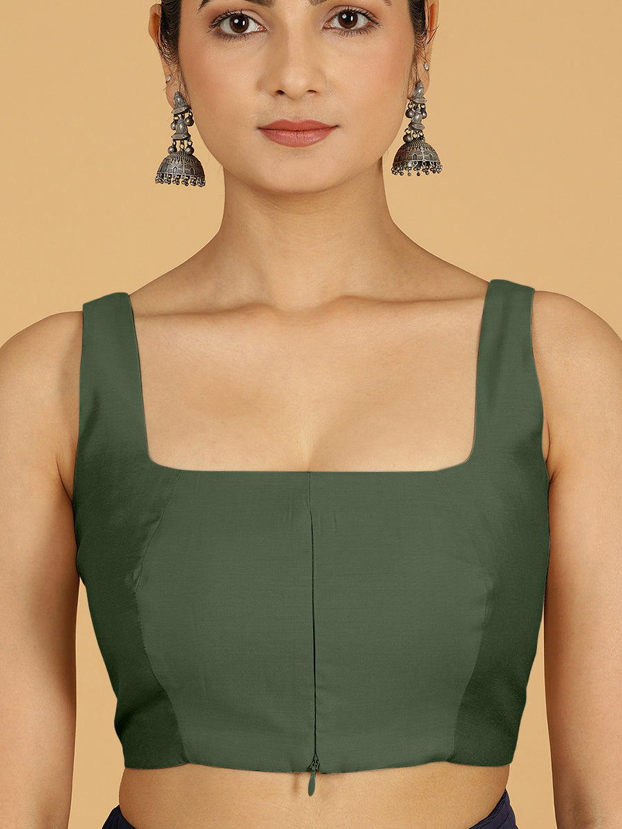Kasturi x Rozaana Saree Blouse, in Green Viscose, featuring sleeveless and square neckline, made for daily & work (view 3).