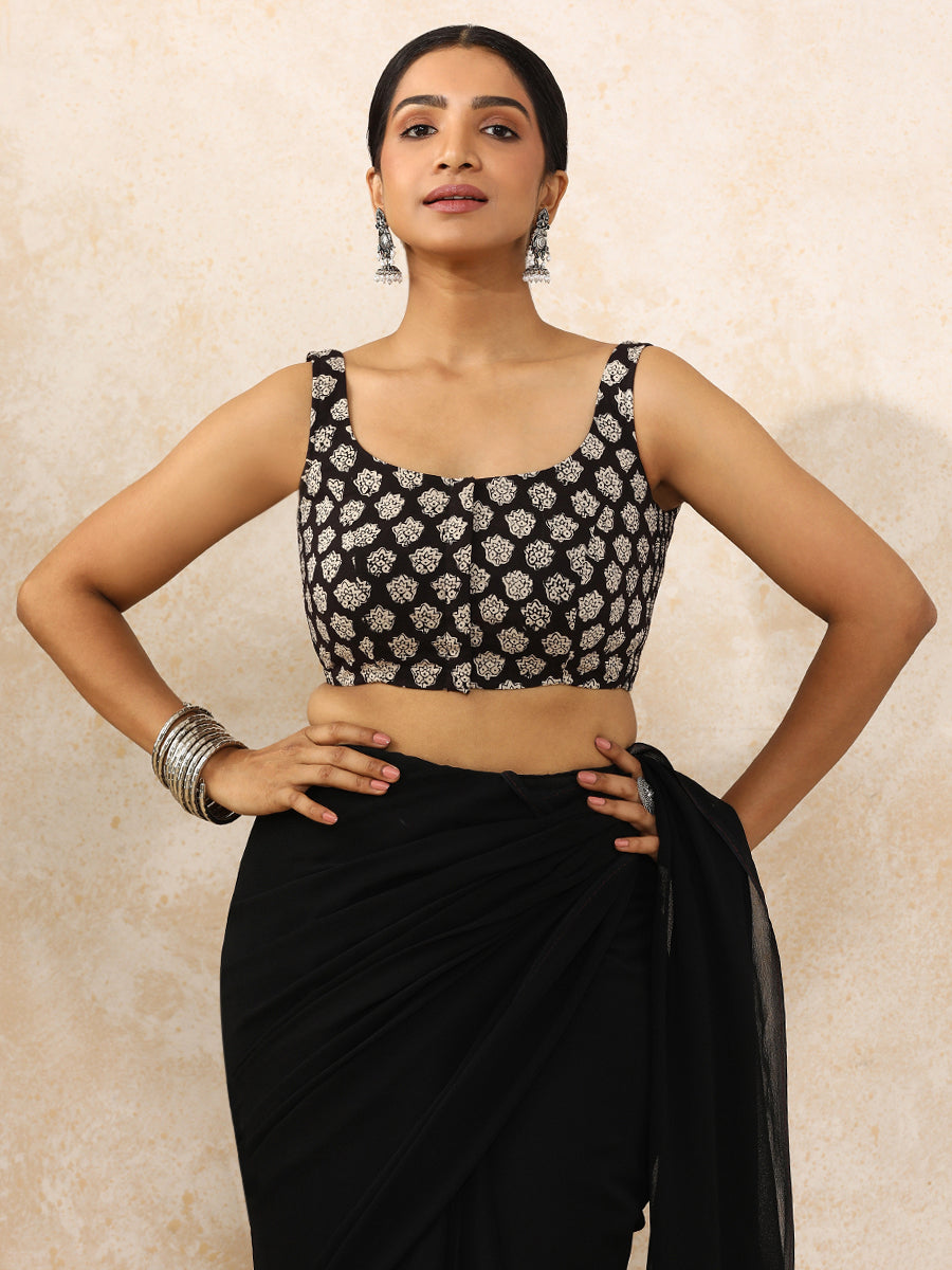 Kavitha x Rozaana Saree Blouse, in Black 100% Cotton - Block Printed, featuring sleeveless and round neckline (view 6).