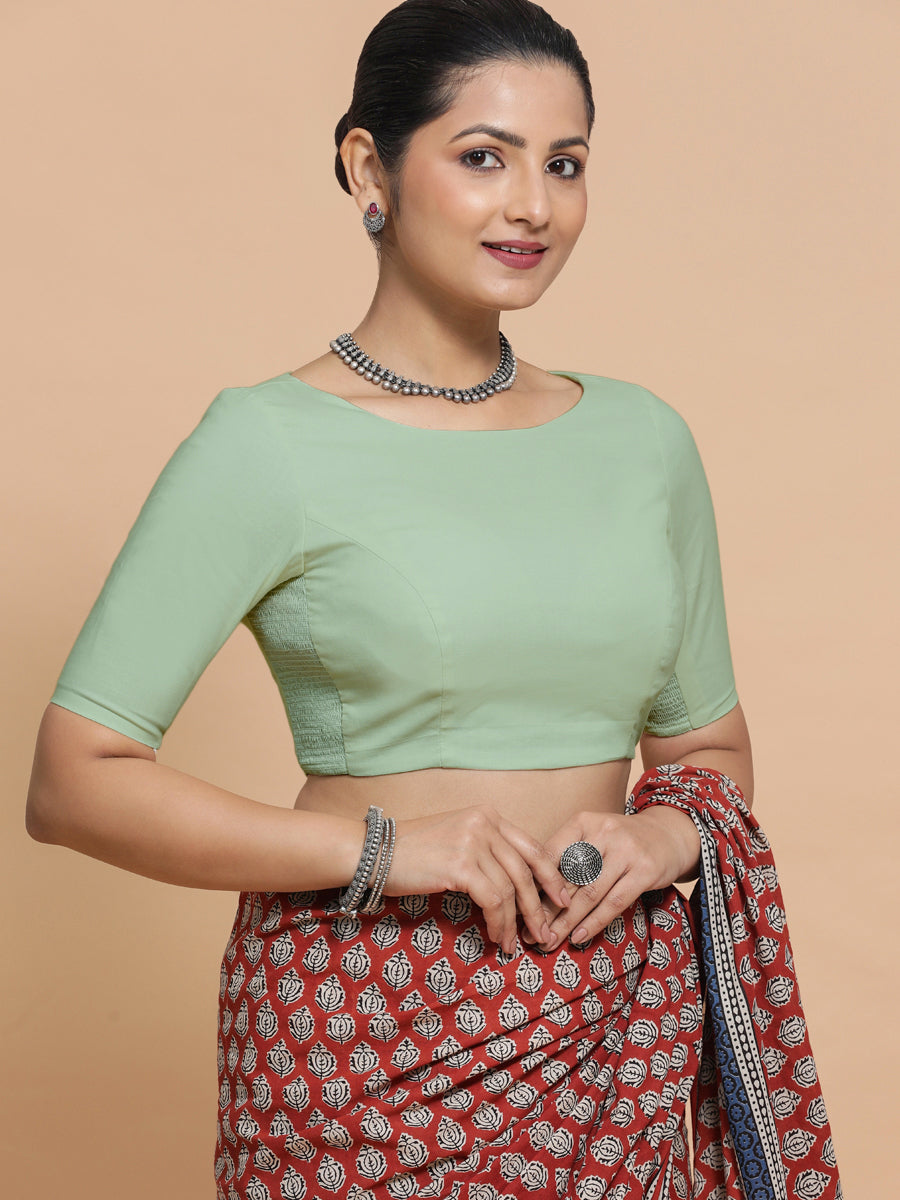 Kumud x Rozaana Saree Blouse, in Green Cotton, featuring elbow sleeves and boat neckline, made for daily & work (view 7).