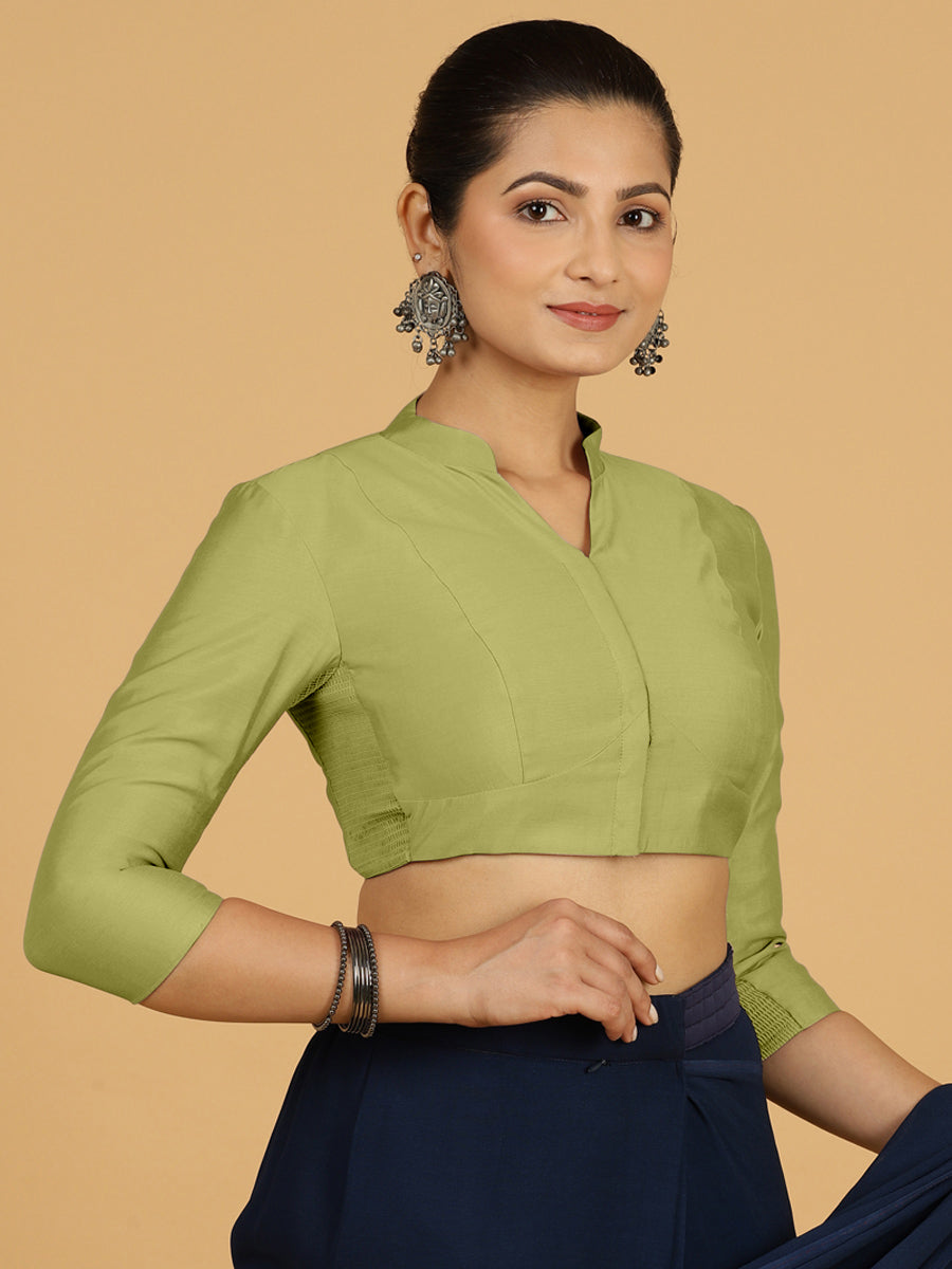 Maya x Rozaana Saree Blouse, in Green Viscose, featuring three quarter sleeves and sweetheart neckline (view 6).