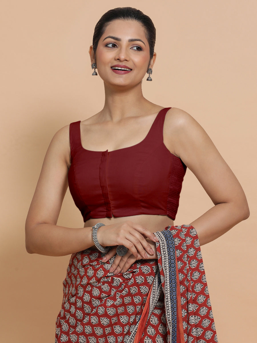 Nisha x Rozaana Saree Blouse, in Red Linen, featuring sleeveless and round neckline, made for daily & work (view 7).