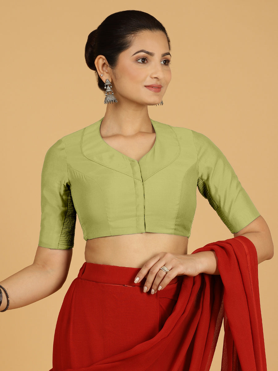 Pallavi x Rozaana Saree Blouse, in Green Viscose, featuring elbow sleeves (view 6).