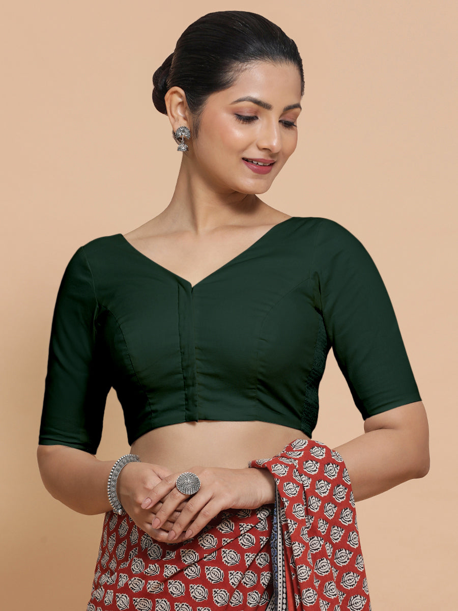 Pragya x Rozaana Saree Blouse, in Green Cotton, featuring elbow sleeves and v-neckline, made for daily & work (view 5).
