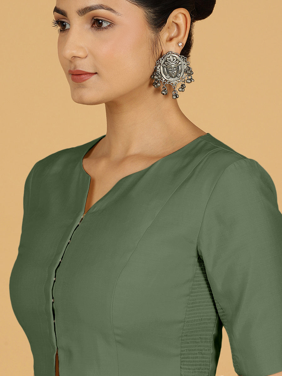 Rekha x Rozaana Saree Blouse, in Green Viscose, featuring elbow sleeves and round neckline, made for daily & work (view 5).