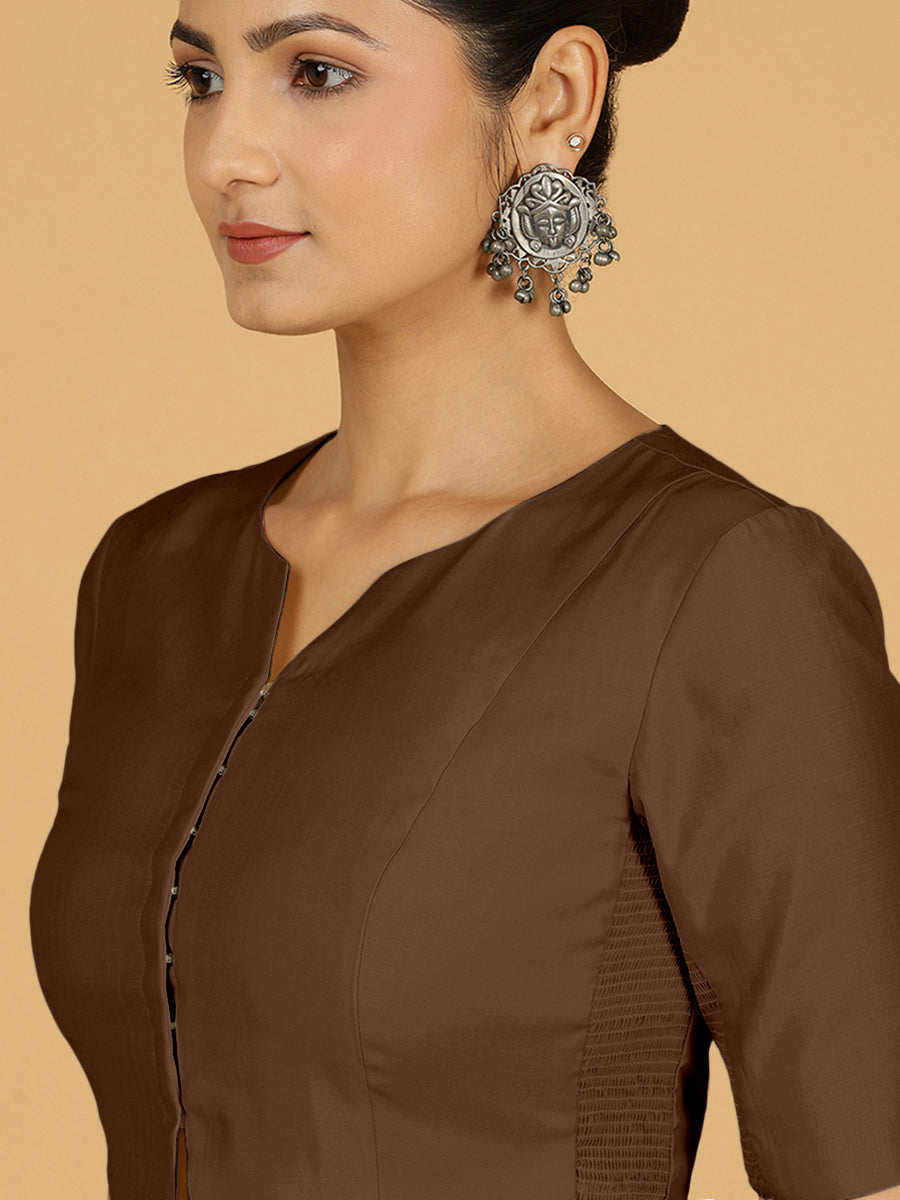 Rekha x Rozaana Saree Blouse, in Brown Viscose, featuring elbow sleeves and round neckline, made for daily & work (view 5).