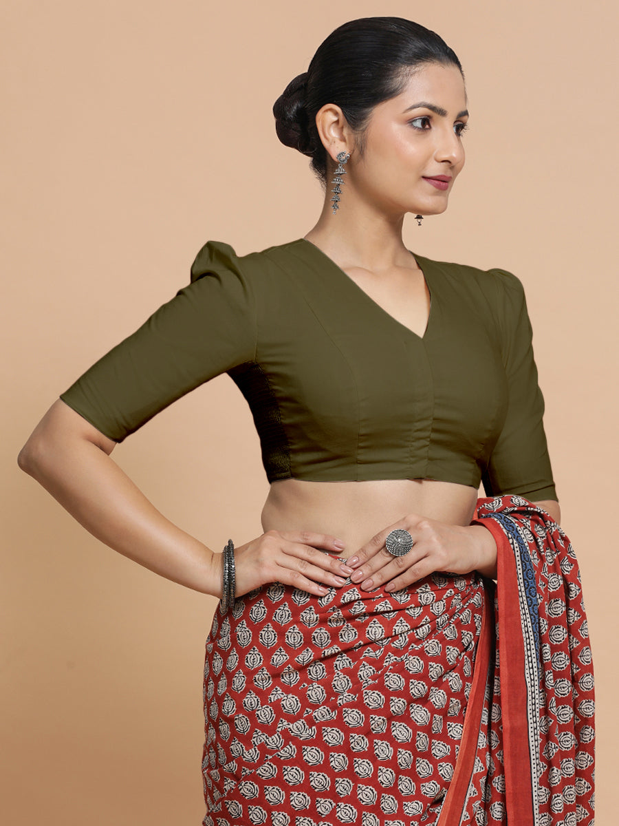 Rima x Rozaana Saree Blouse, in Green Linen, featuring elbow sleeves and v-neckline, made for daily & work (view 7).