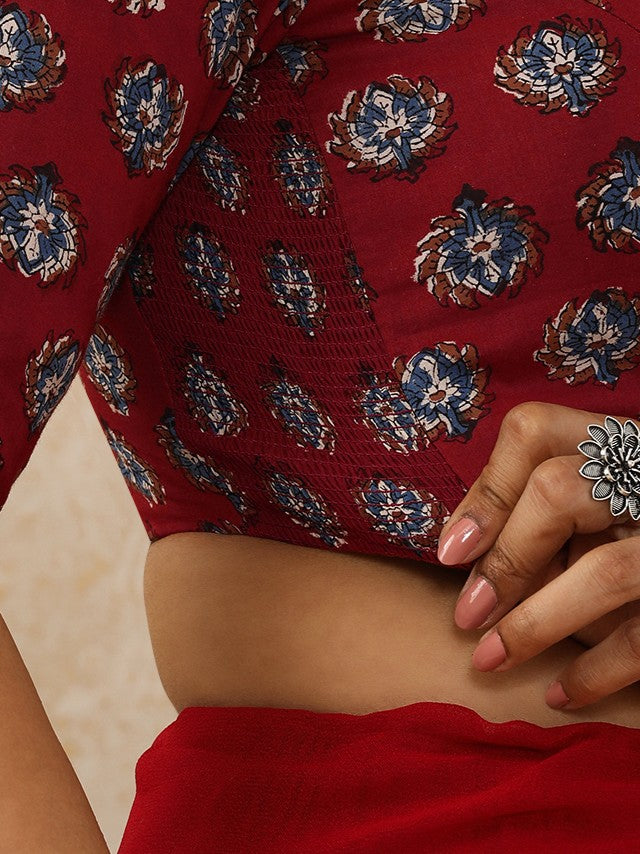 Saaya x Rozaana Saree Blouse, in Red 100% Cotton - Block Printed, featuring elbow sleeves and stylised neckline (view 3).