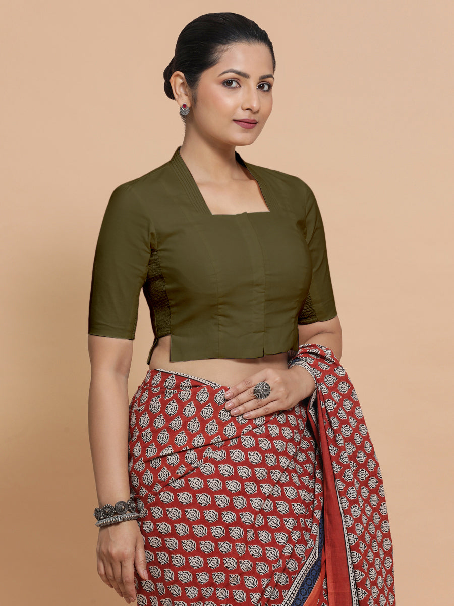 Saloni x Rozaana Saree Blouse, in Green Linen, featuring elbow sleeves and stylised neckline, made for daily & work (view 6).