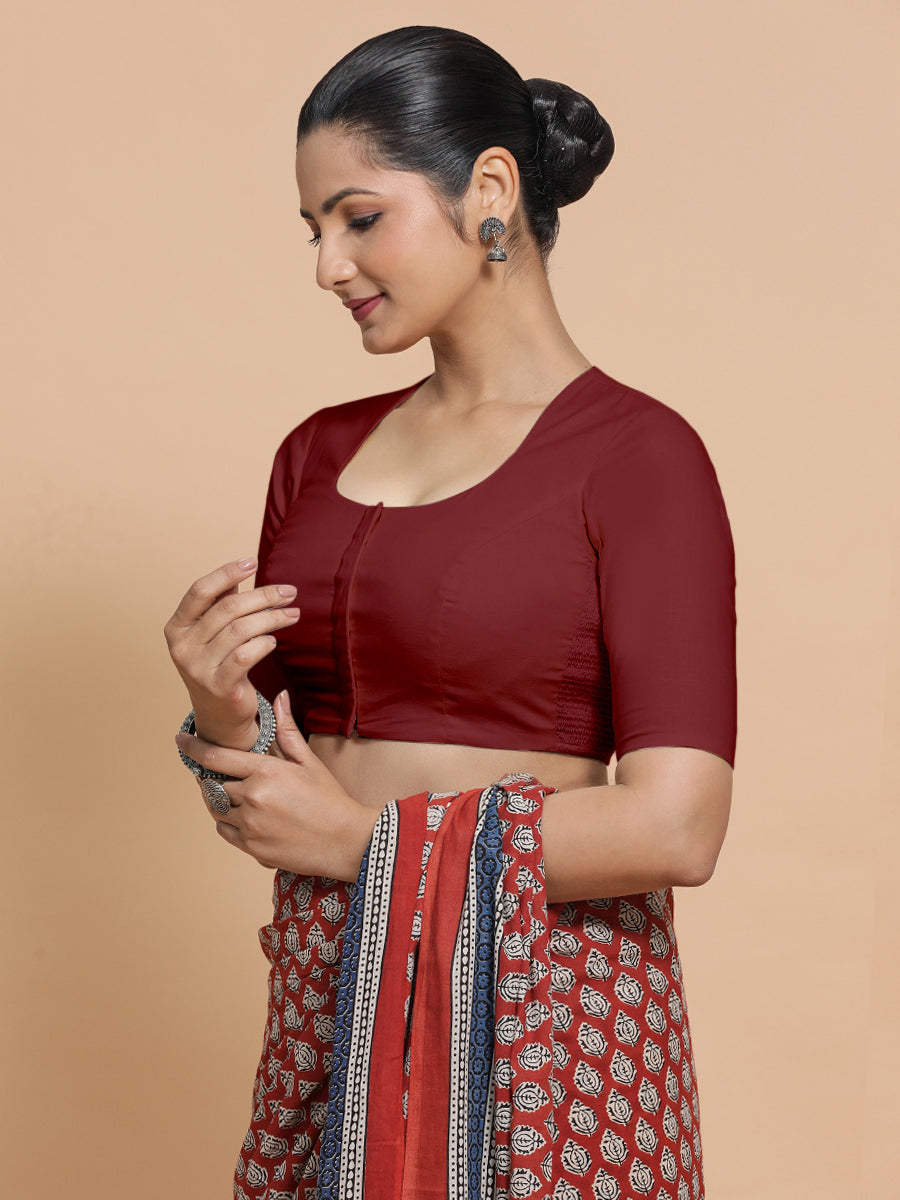 Shifa x Rozaana Saree Blouse, in Red Linen, featuring elbow sleeves and pot neckline, made for daily & work (view 5).