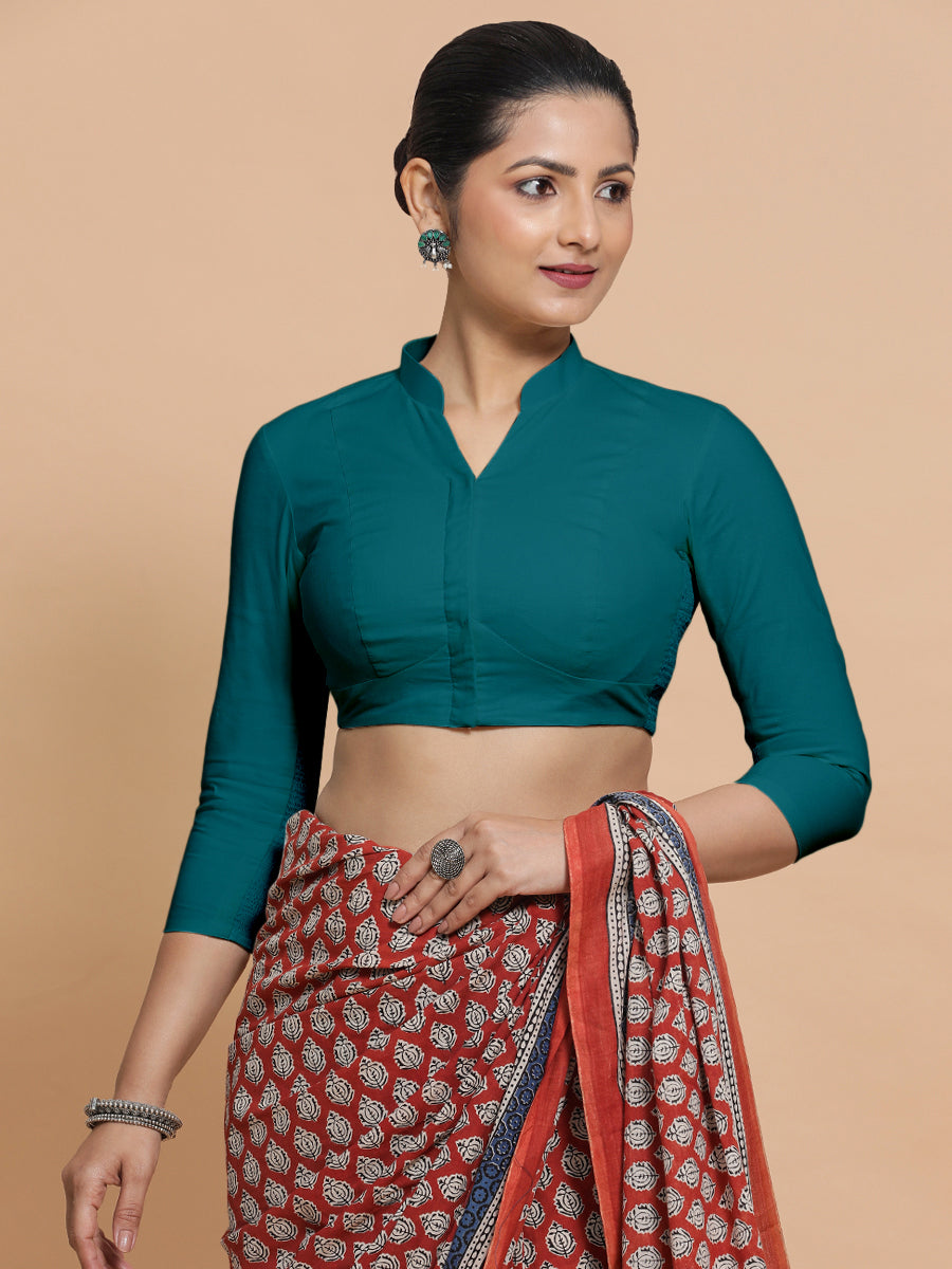 Tripti x Rozaana Saree Blouse, in Blue Linen, featuring three quarter sleeves and mandarin collar neckline (view 6).