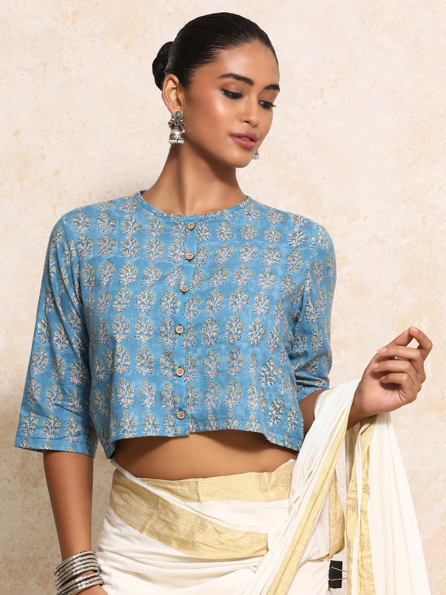 Unnati x Rozaana Saree Blouse, in Blue 100% Cotton - Block Printed, featuring elbow sleeves and jewel neckline (view 7).