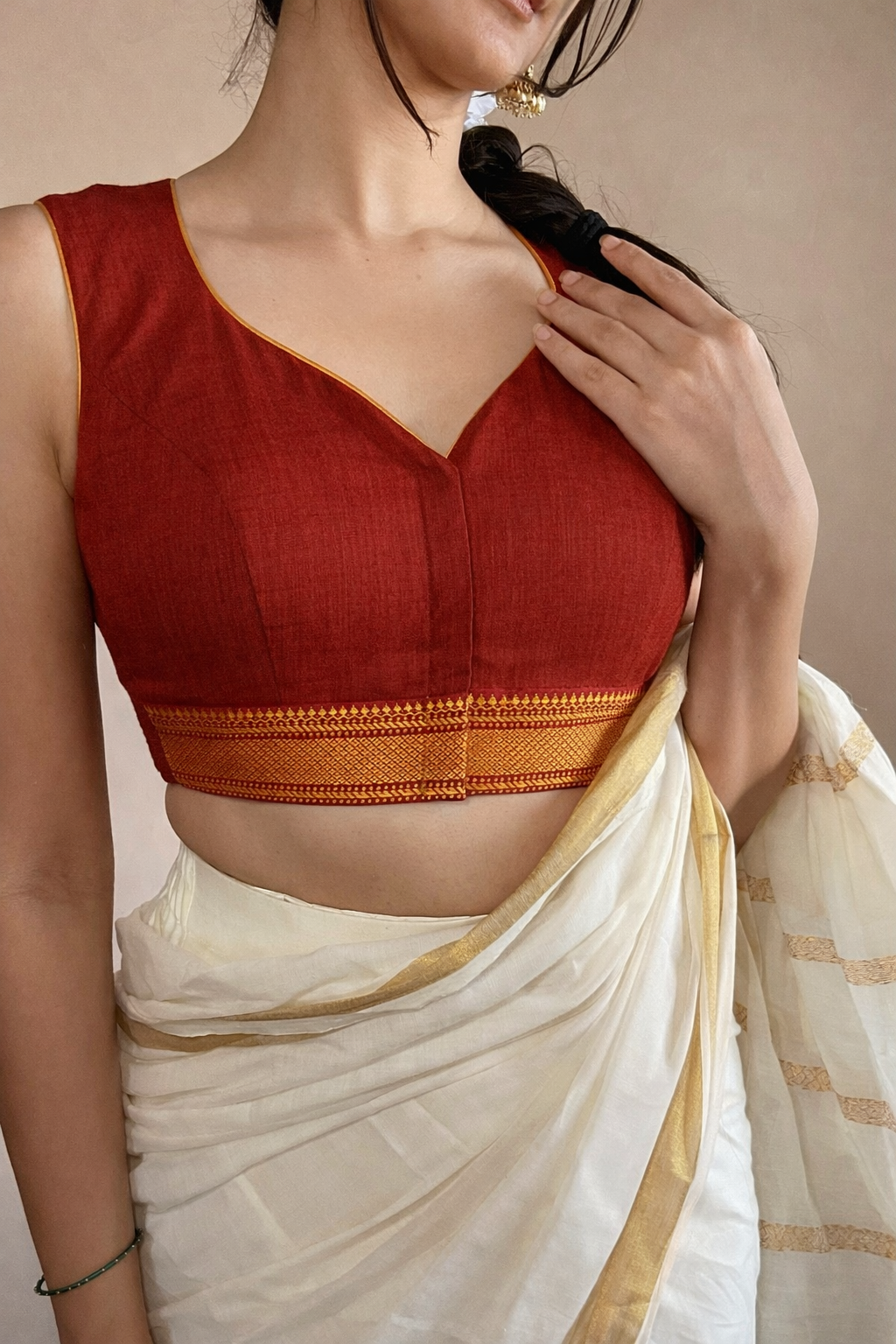 Varsha x Tyohaar Saree Blouse, in Red 100% Cotton - Mangalgiri, featuring sleeveless and sweetheart neckline.