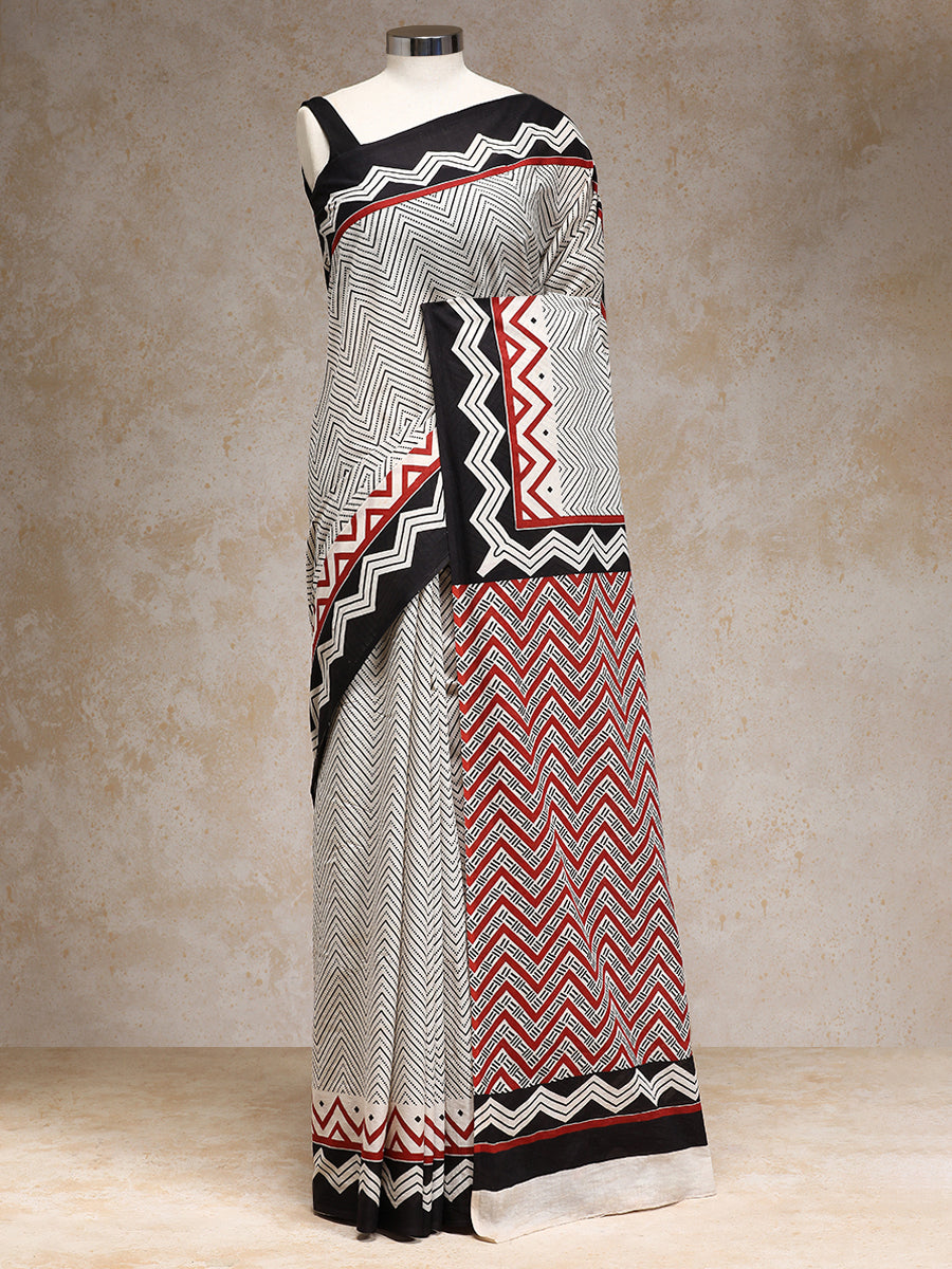 White & Black Handblock Printed Chevron Zigzag Dotted Mulmul Saree, in White 100% Cotton, made for daily & work.