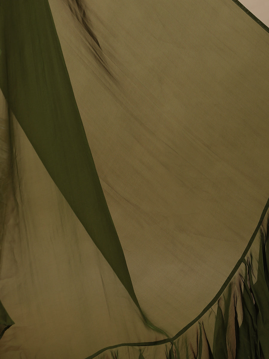 Tamira x Tyohaar Saree, in Green Viscose Organza, made for party & festive (view 4).
