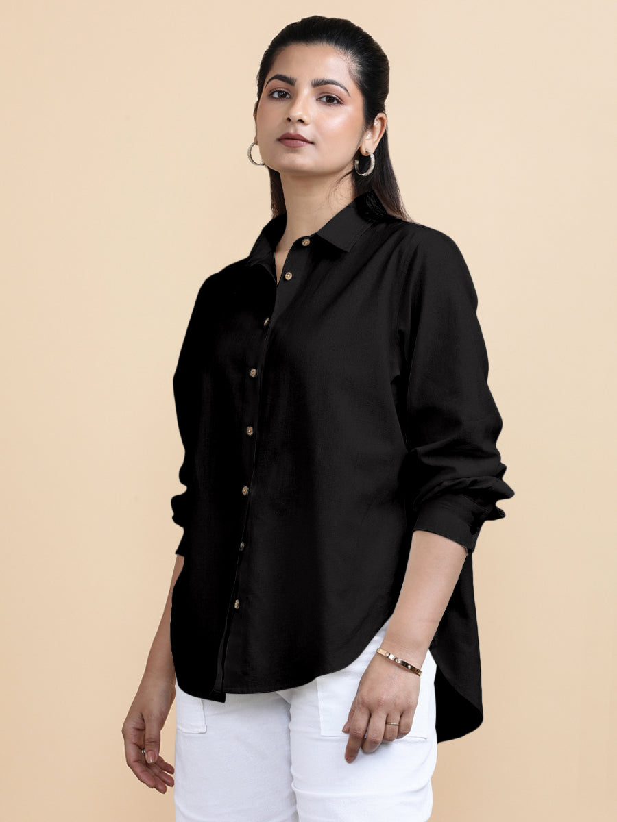 Cecilia x Soma Shirt, in Black 70% Cotton 30% Linen, featuring full sleeves and regular collar neckline (view 6).