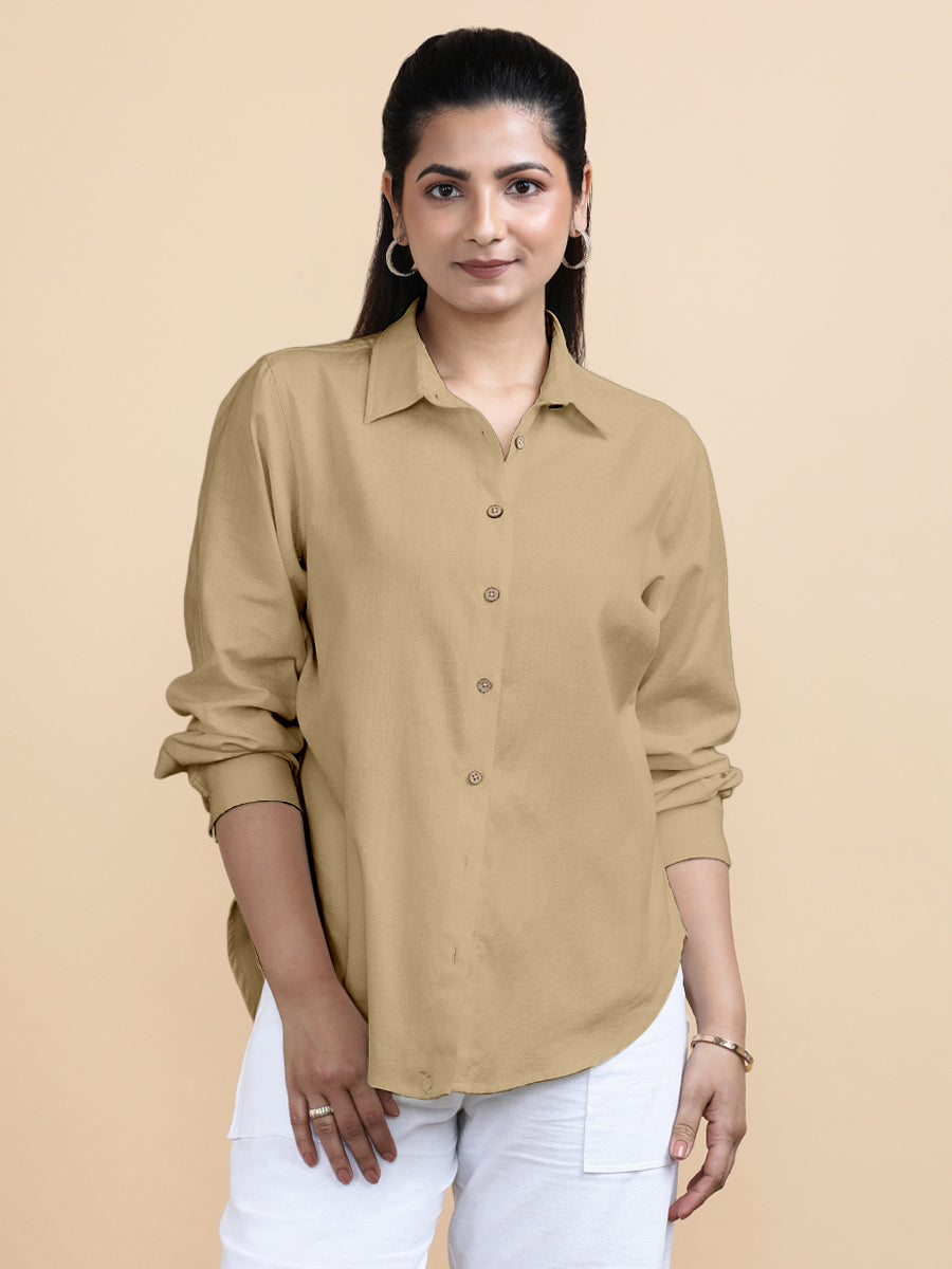 Cecilia x Soma Shirt, in Beige 70% Cotton 30% Linen, featuring full sleeves and regular collar neckline (view 6).