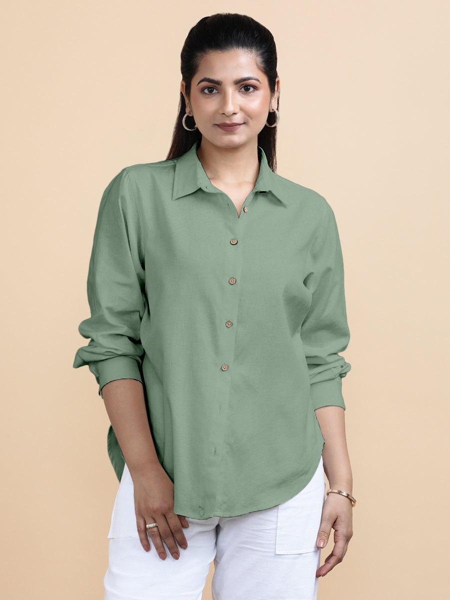 Cecilia x Soma Shirt, in Green 70% Cotton 30% Linen, featuring full sleeves and regular collar neckline (view 6).