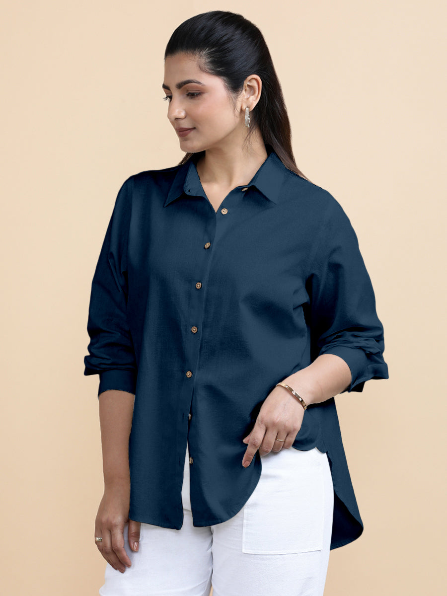 Cecilia x Soma Shirt, in Blue 70% Cotton 30% Linen, featuring full sleeves and regular collar neckline (view 4).