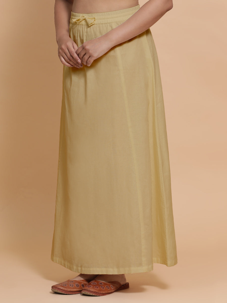 Petticoat/Underskirt for Sarees in Ecru Beige Linen, in Beige 70% Cotton 30% Linen, made for daily & work (view 6).