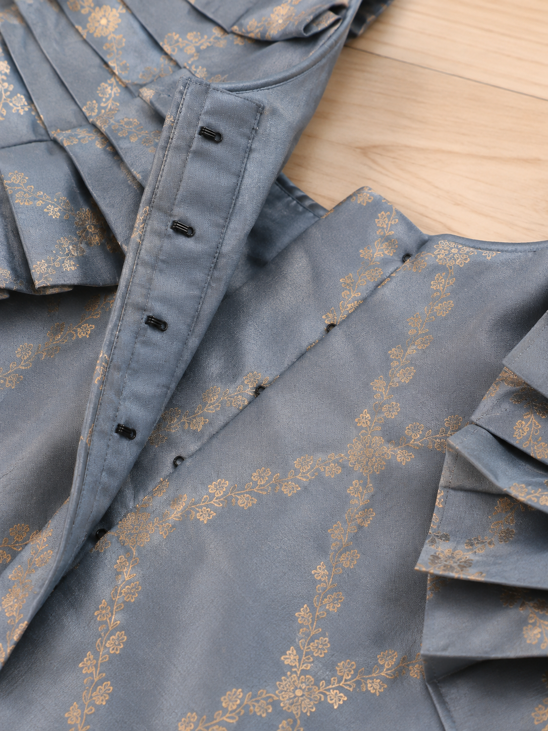 Pari x Tyohaar | Gilded Grey Vine Mesh Brocade Ruffle Sleeve Pattu Pavadai