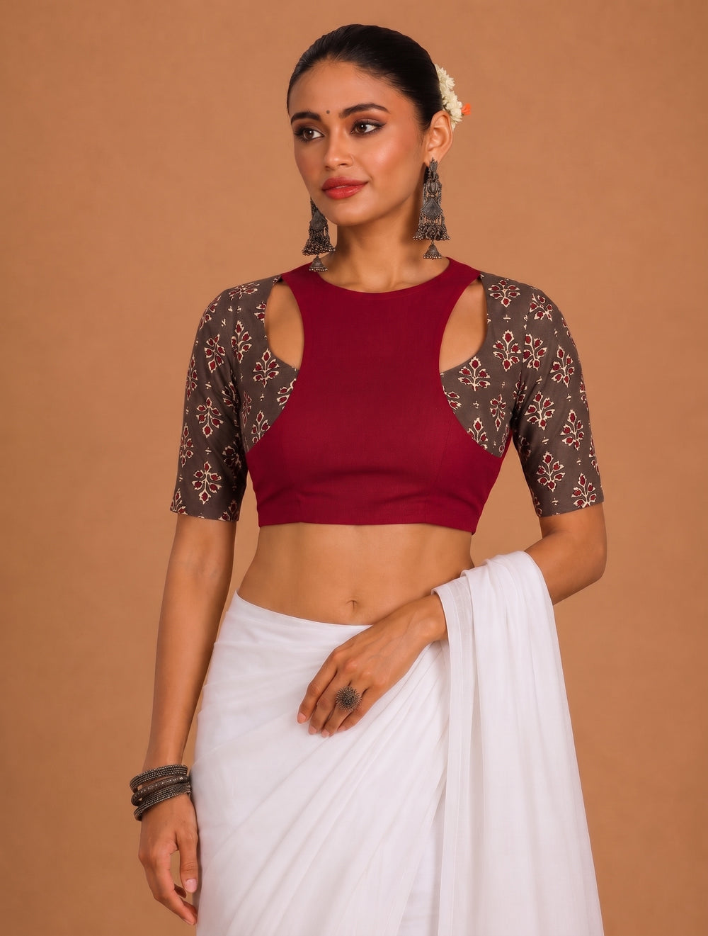 Yamini | Elbow Sleeve Grey Floral Butta cotton SculptFit™ Saree Blouse