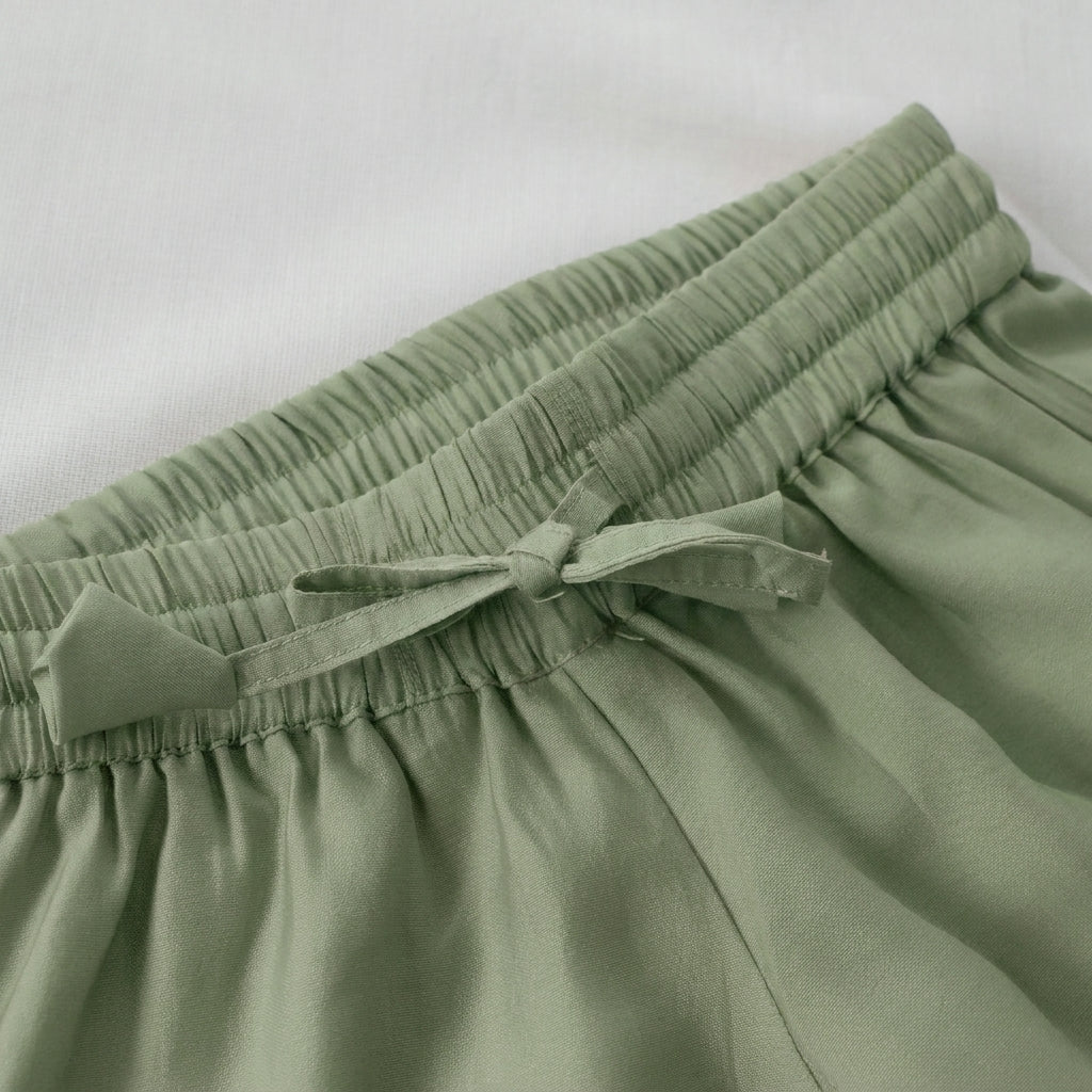 Afiya x Tyohaar | Mint Green Solid Viscose Straight Kurta & Pant Set