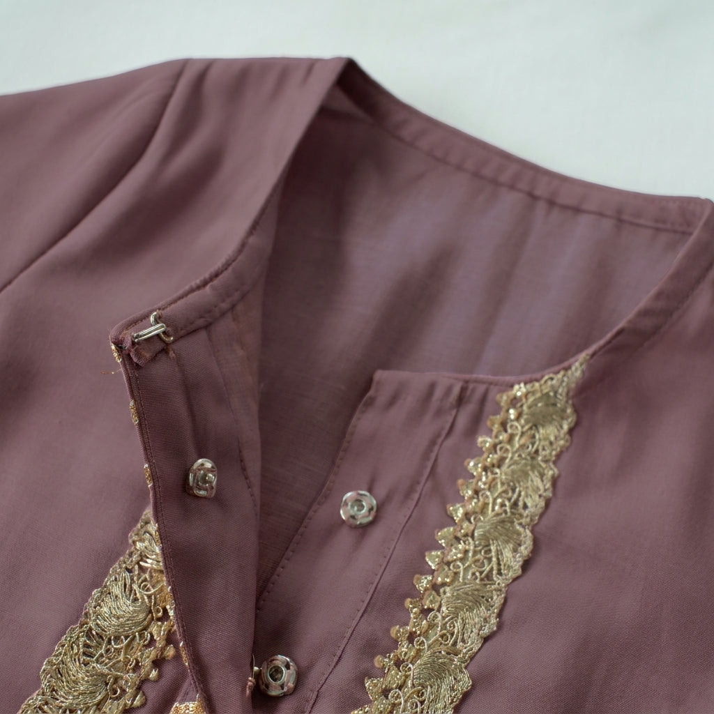 Afiya x Tyohaar | Purple Mauve Solid Viscose Straight Kurta & Pant Set